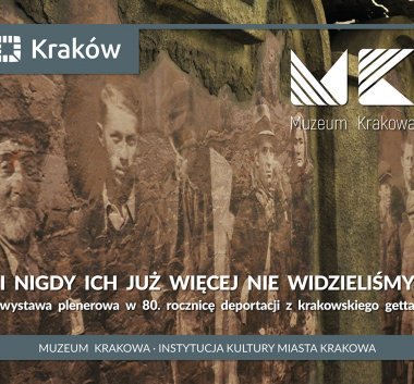 Kolorowa fotografia archiwalna przedstawiająca ludzi